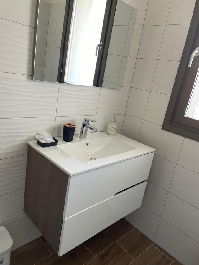 Apartmán Dolcecasaleogiu Con Parcheggio Coperto Gratuito Vitinia Exteriér fotografie